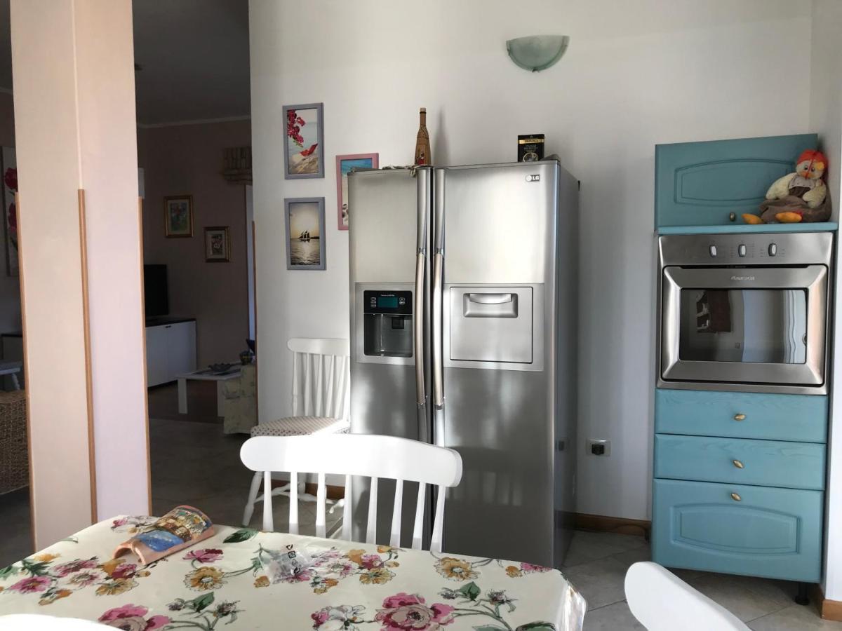 Villa Dei Fiori - Casa Vacanza Капотера Екстериор снимка