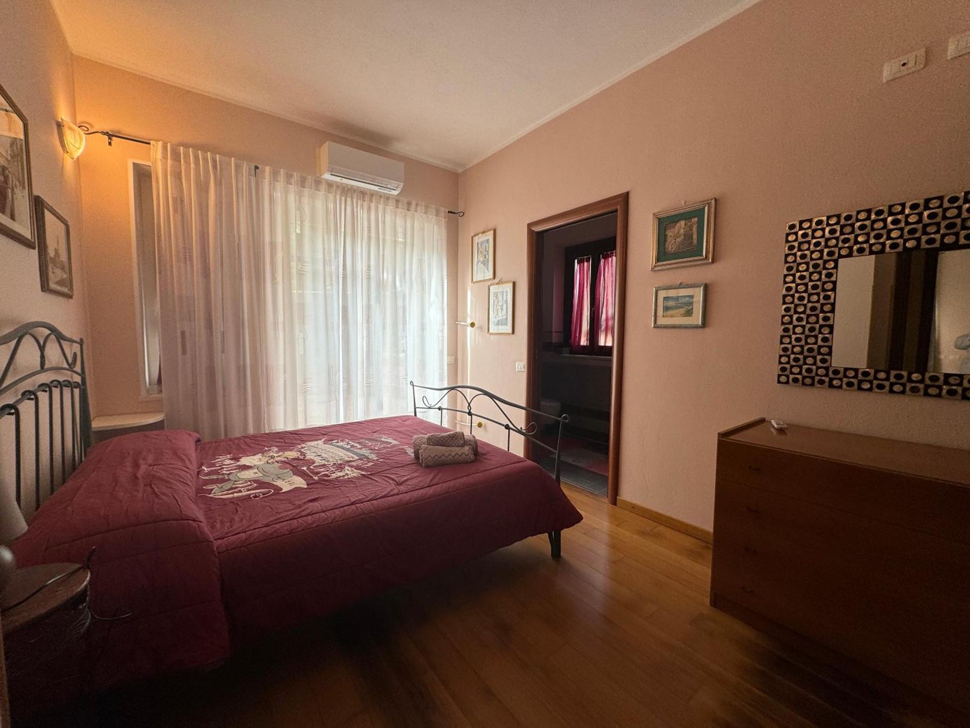 Villa Dei Fiori - Casa Vacanza Капотера Екстериор снимка