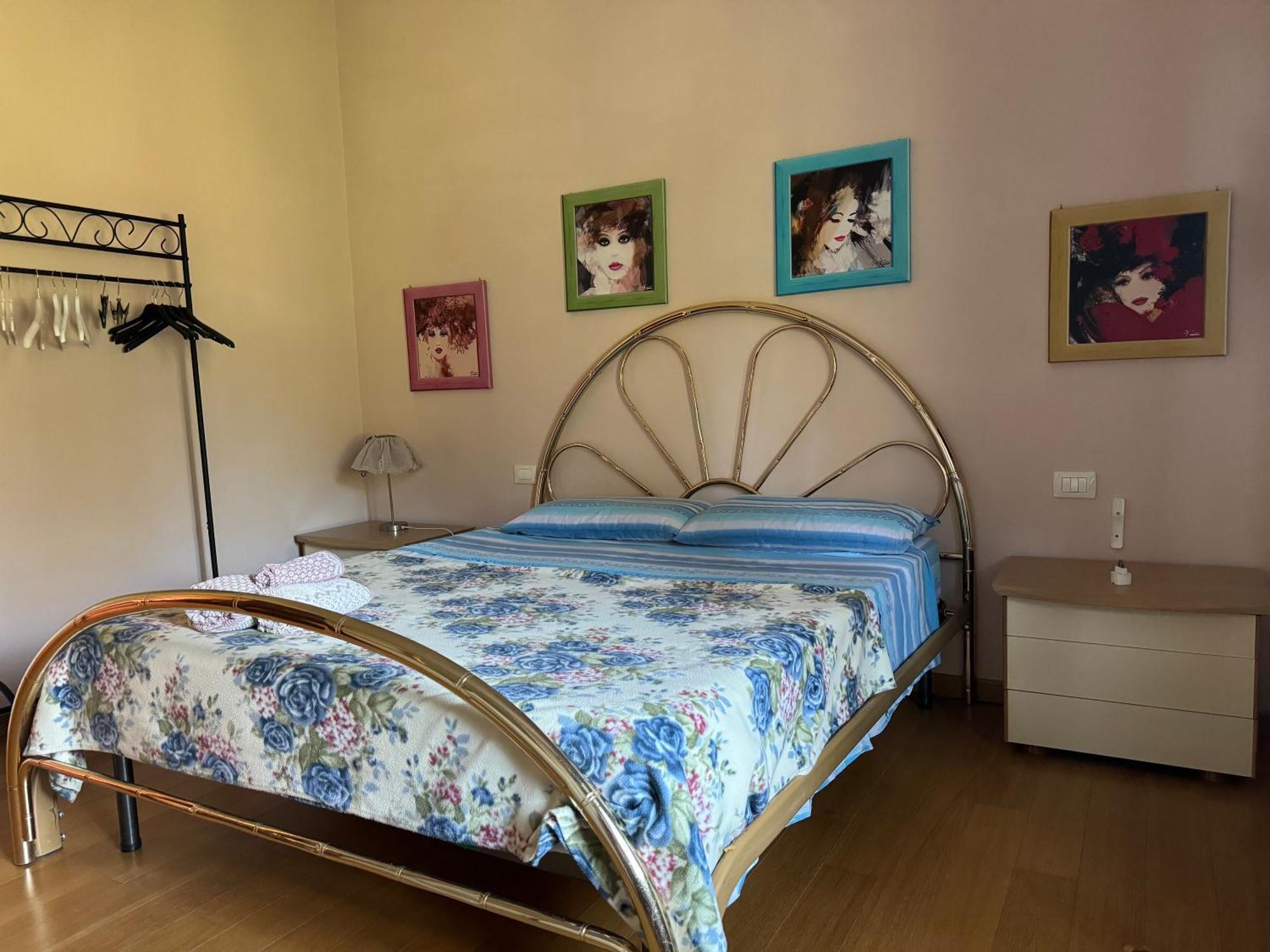 Villa Dei Fiori - Casa Vacanza Капотера Екстериор снимка