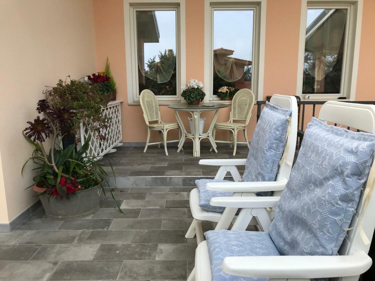 Villa Dei Fiori - Casa Vacanza Капотера Екстериор снимка